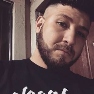 Meet your Posher, Aaron